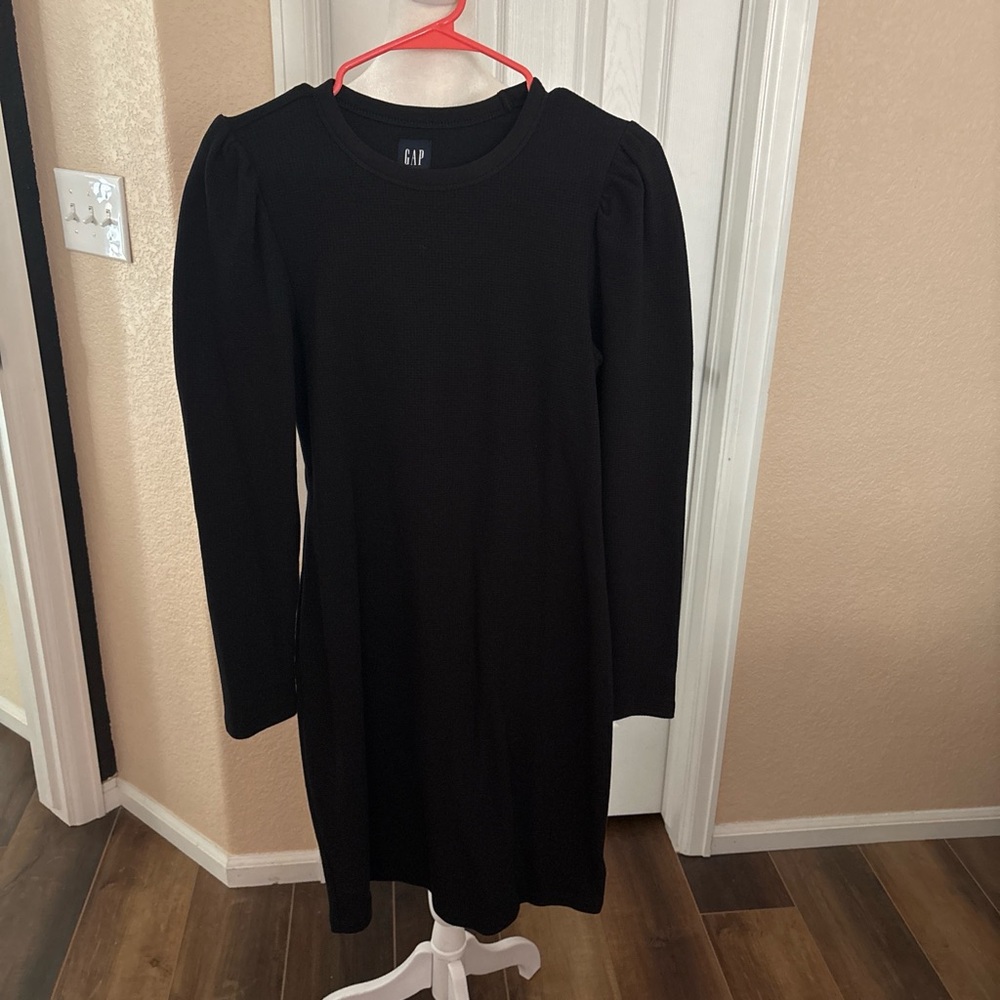 GAP Girls Black Long Sleeve Puff Shoulder Knit Dress